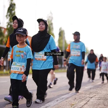 Runner Photo 8385047