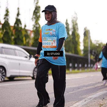 Runner Photo 8385055