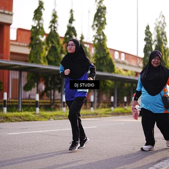Runner Photo 8385070