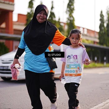 Runner Photo 8385084