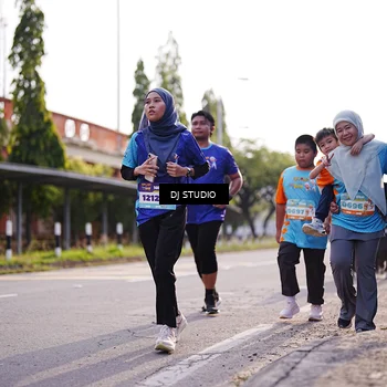 Runner Photo 8385109