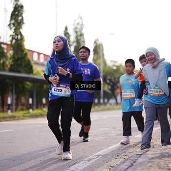Runner Photo 8385111