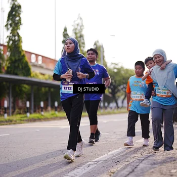 Runner Photo 8385112