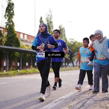 Runner Photo 8385114