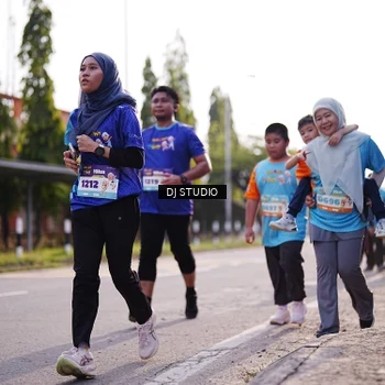 Runner Photo 8385118