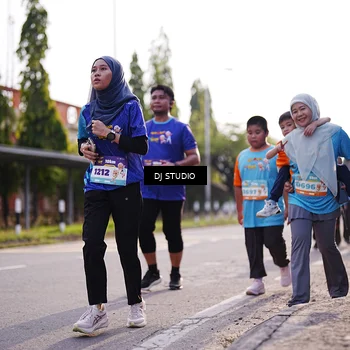 Runner Photo 8385120