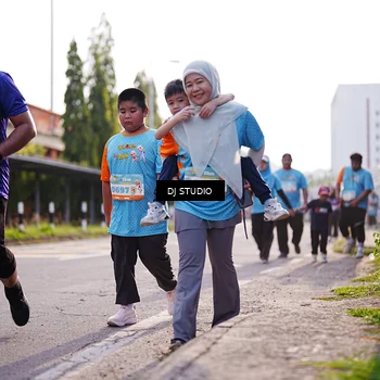 Runner Photo 8385122