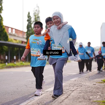Runner Photo 8385132