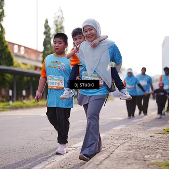 Runner Photo 8385136