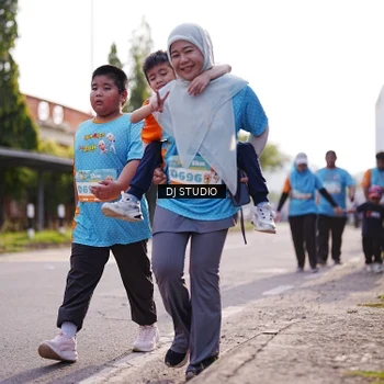 Runner Photo 8385140