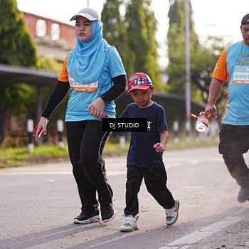 Runner Photo 8385155