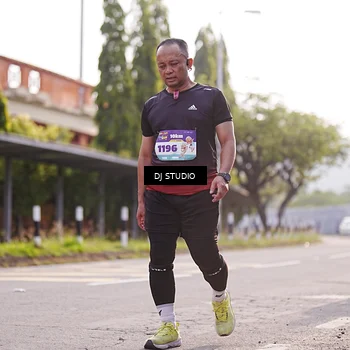 Runner Photo 8385190