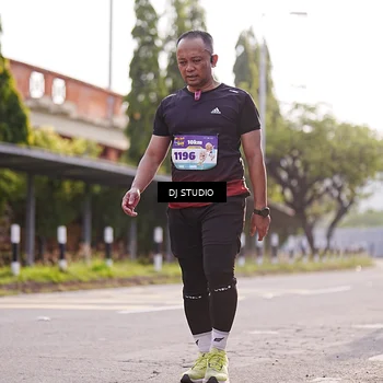 Runner Photo 8385191