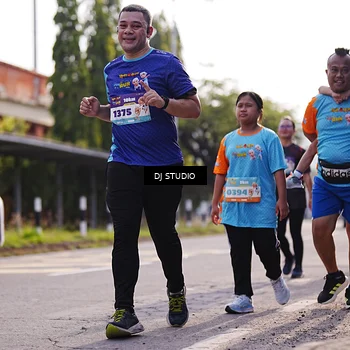 Runner Photo 8385204