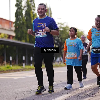 Runner Photo 8385205
