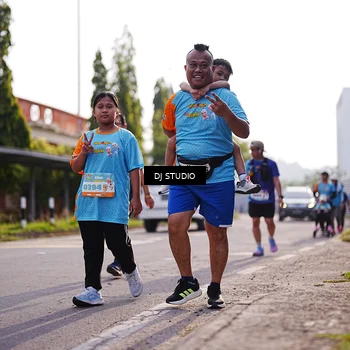 Runner Photo 8385212
