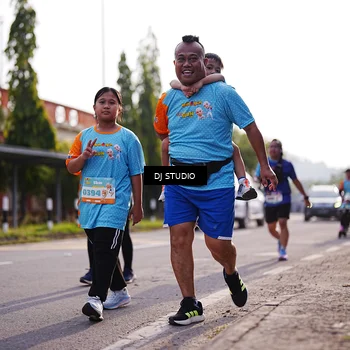 Runner Photo 8385221