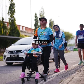 Runner Photo 8385238