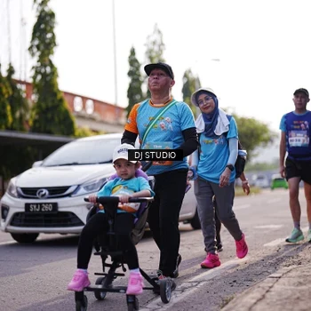 Runner Photo 8385242