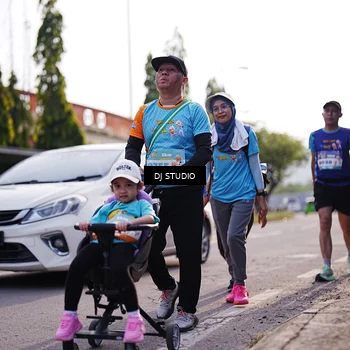 Runner Photo 8385245