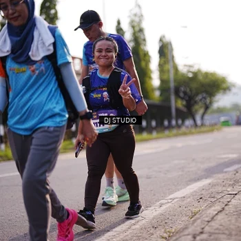 Runner Photo 8385252