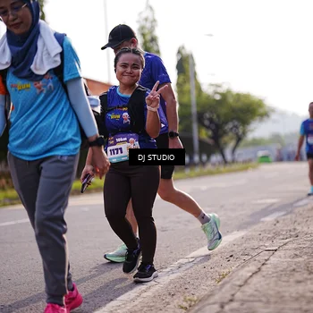 Runner Photo 8385253