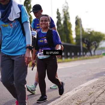 Runner Photo 8385256