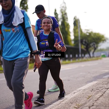 Runner Photo 8385257