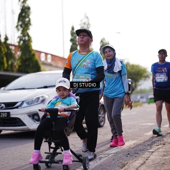 Runner Photo 8385260