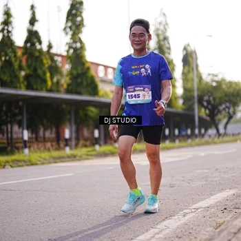 Runner Photo 8385268
