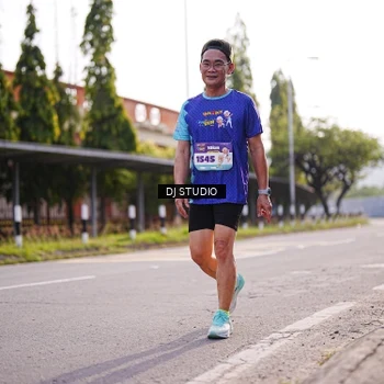 Runner Photo 8385271