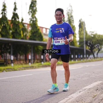 Runner Photo 8385272