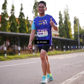 Runner Photo 8385284