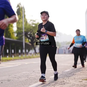 Runner Photo 8385313