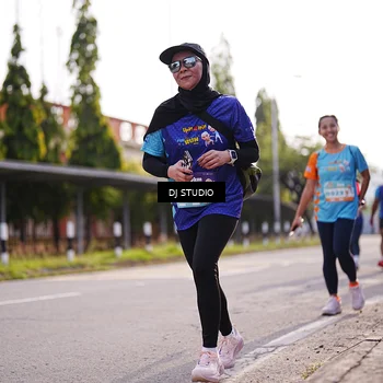Runner Photo 8385353