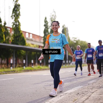 Runner Photo 8385357