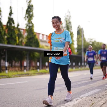 Runner Photo 8385365