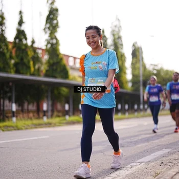 Runner Photo 8385371