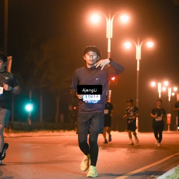 Runner Photo 8385379