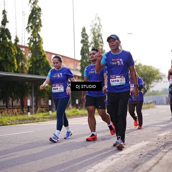 Runner Photo 8385380