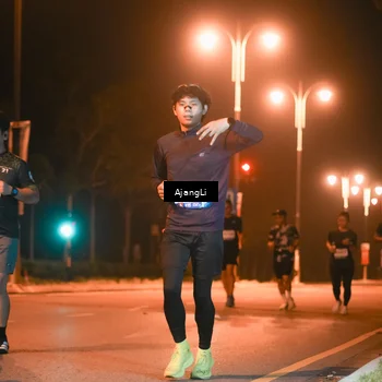 Runner Photo 8385382