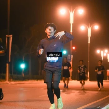 Runner Photo 8385388