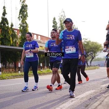 Runner Photo 8385391