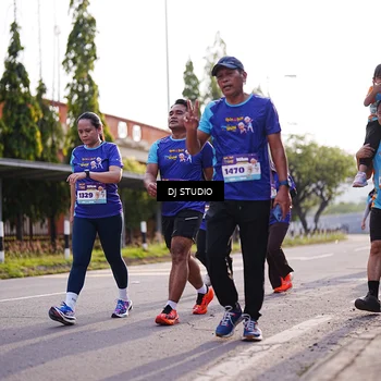 Runner Photo 8385396