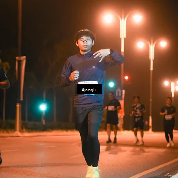 Runner Photo 8385402