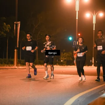 Runner Photo 8385405