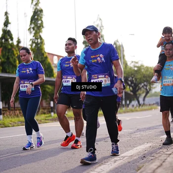 Runner Photo 8385407