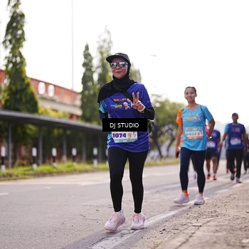 Runner Photo 8385414