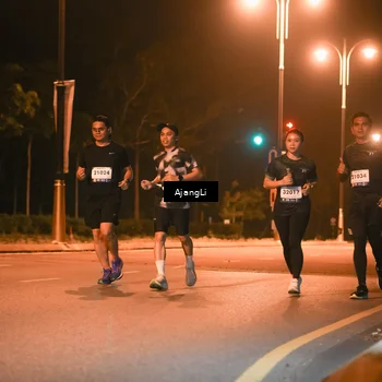 Runner Photo 8385417