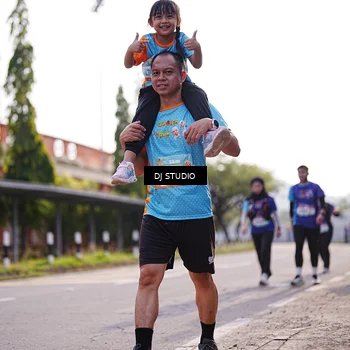 Runner Photo 8385438
